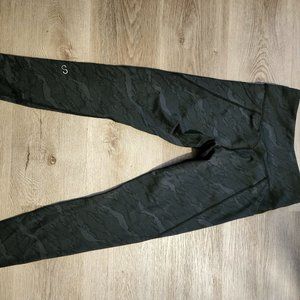 Curves and Combatboots Capris